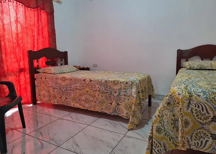 Alojamiento Las Palmeras